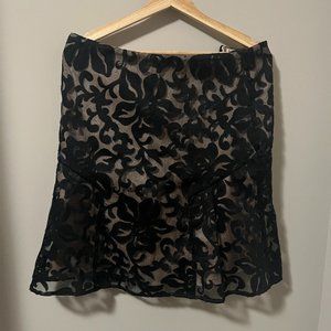 Holiday skirt with black pretty patterns Ann Taylor size 2